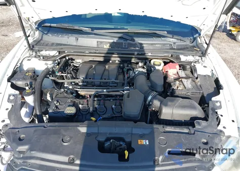 2015 Ford Police Interceptor z USA, uszkodzony, nr VIN 1FAHP2MK8FG105008